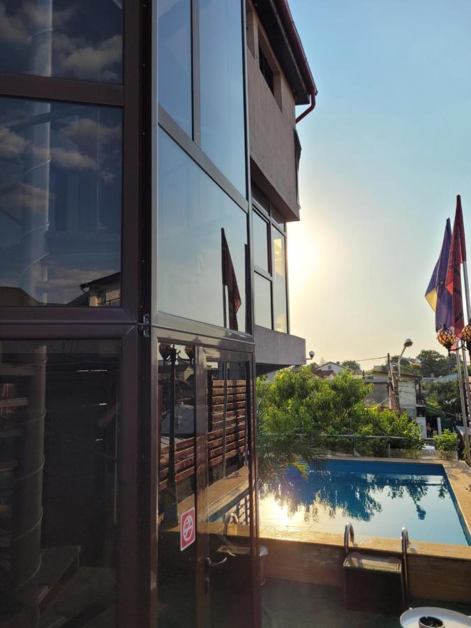 Mag Motel Bukarest Eksteriør billede